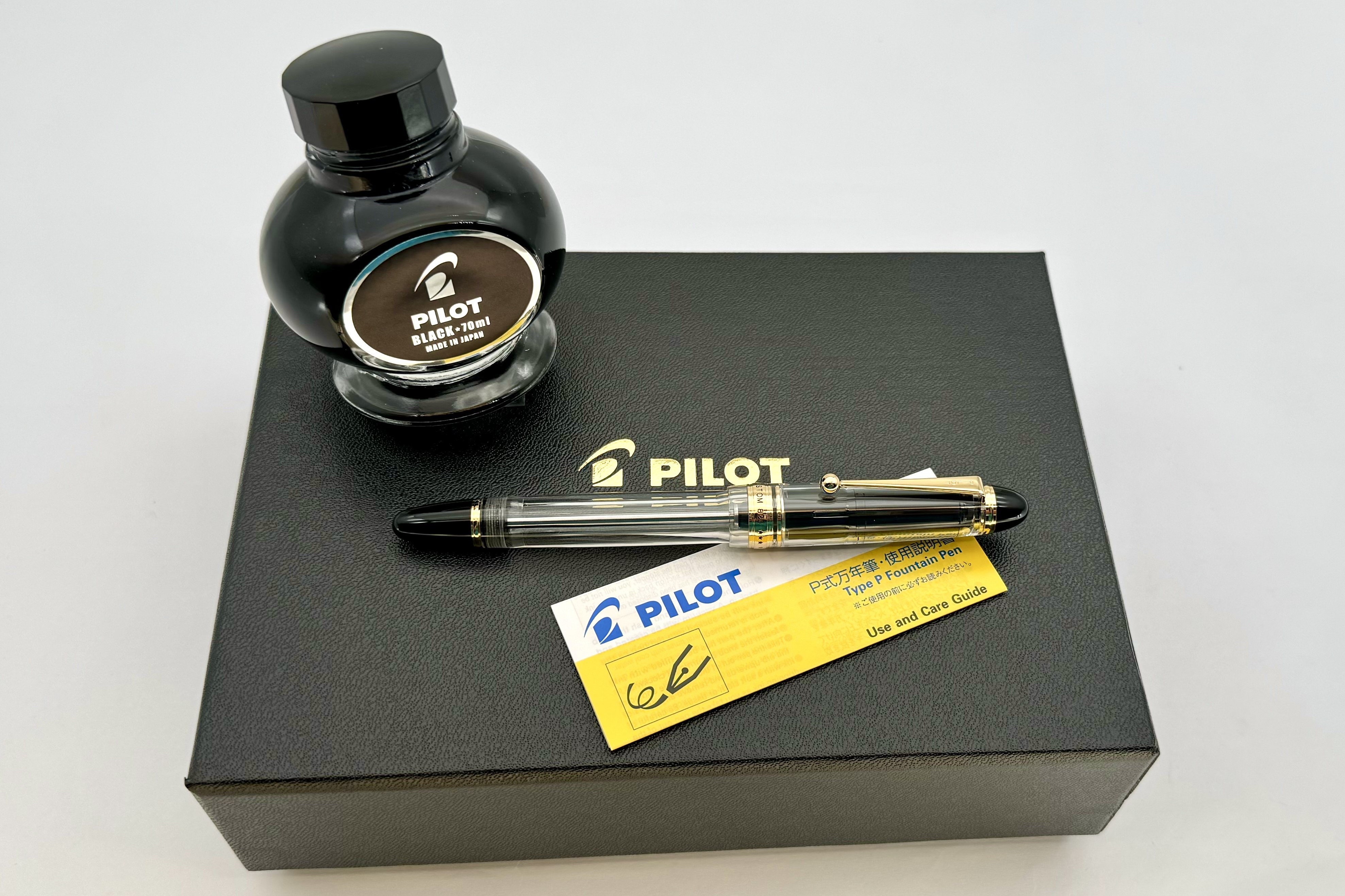 PilotCustom823ClearDemonstratorFPwithInk_C